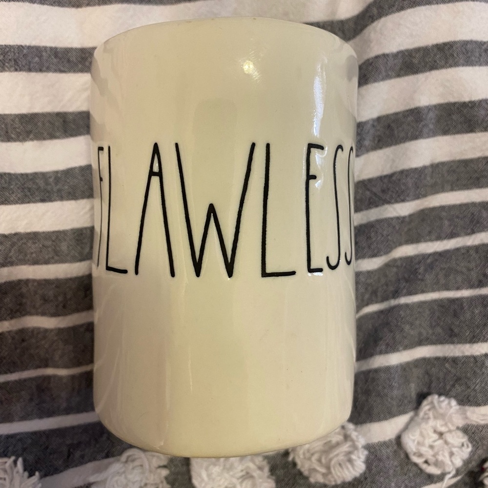 Rae Dunn Flawless Makeup Holder or bathroom cup